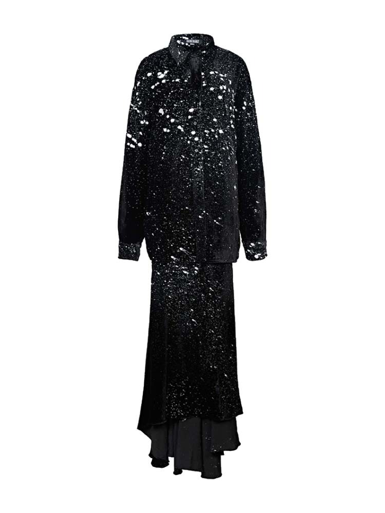 BLACK PAINT SPRAY VELOUR MAXI SHIRT DRESS  산쿠안즈 블랙 페인트 스프레이 벨루어 맥시 셔츠 드레스 - 아데쿠베